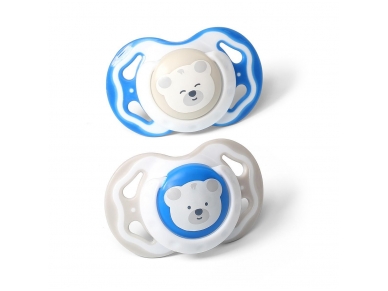 Symmetrical silicone soother 6-18m